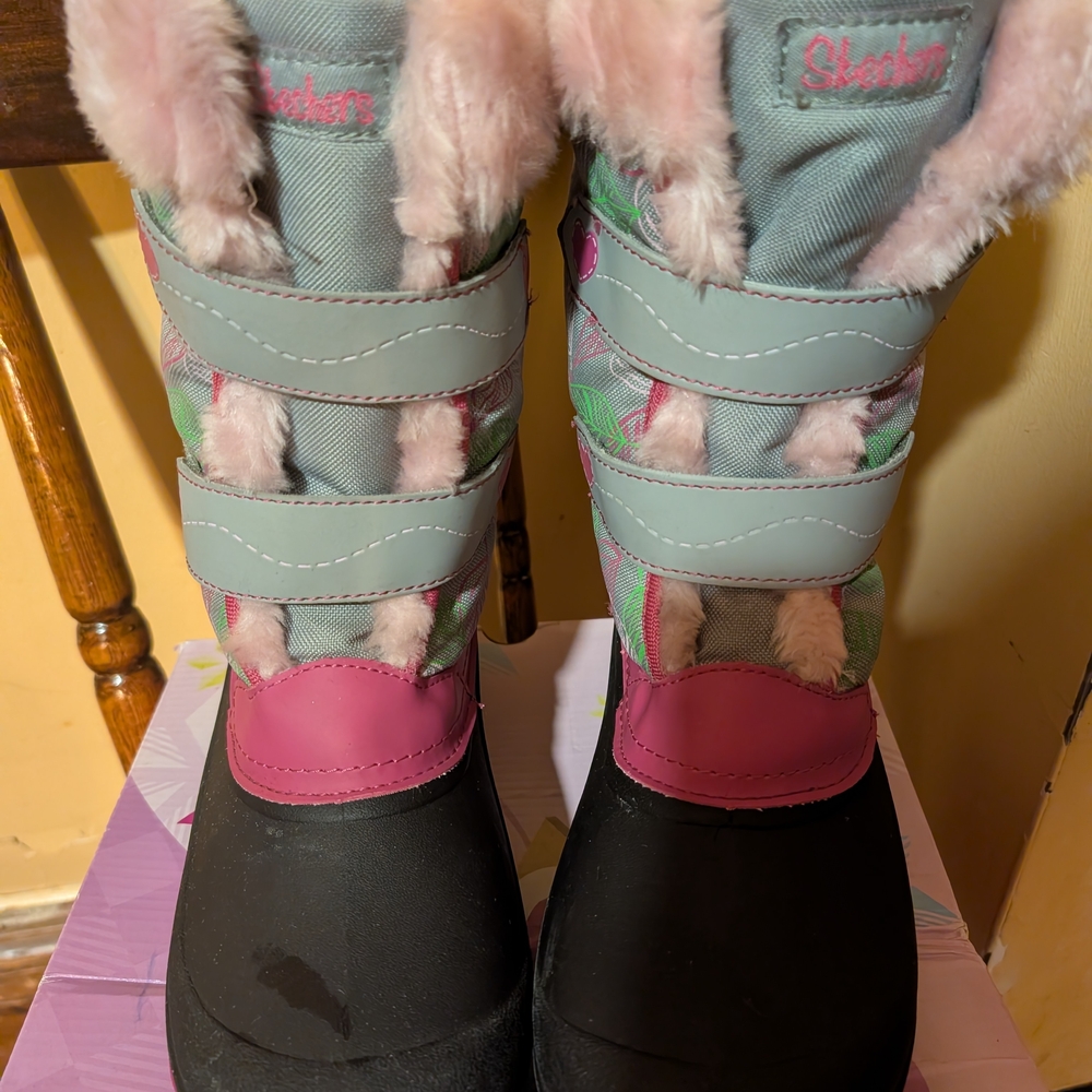 Skechers Kids' Pink and Black Winter Boots